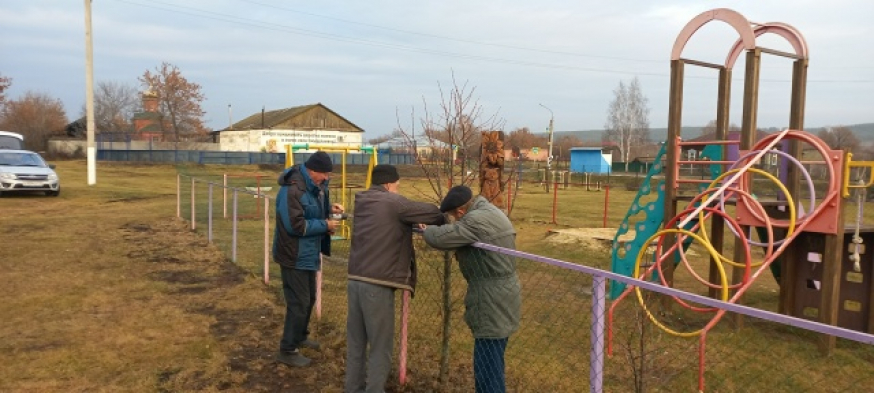 Члены ТОС "Надежда", активно проявили себя в деле благоустройства