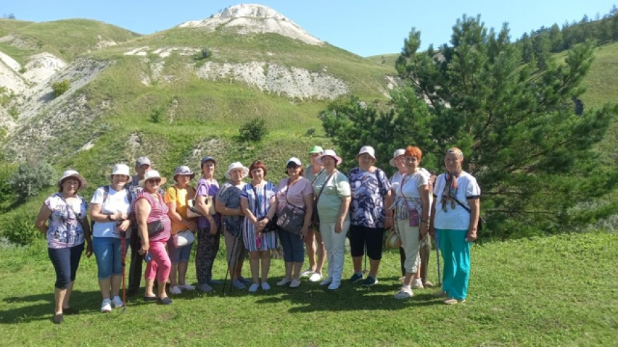 Члены Соседского центра села Смышляевка вновь отправились в путь.